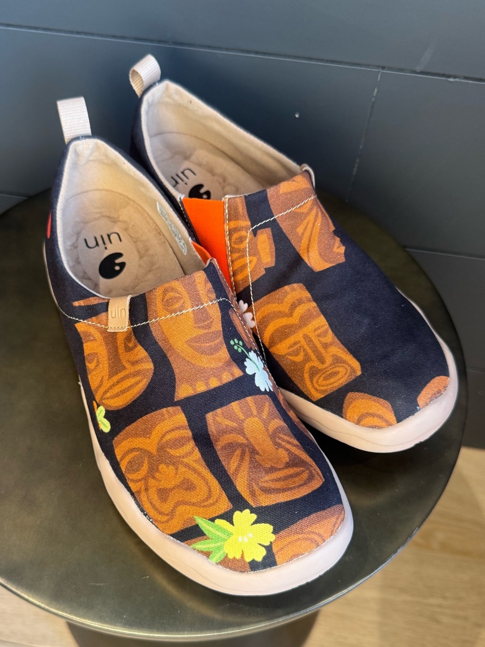 UIN Canvas Slip-Ons with Orange Tiki Motif